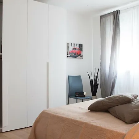 Santa Sofia Apartment Padua